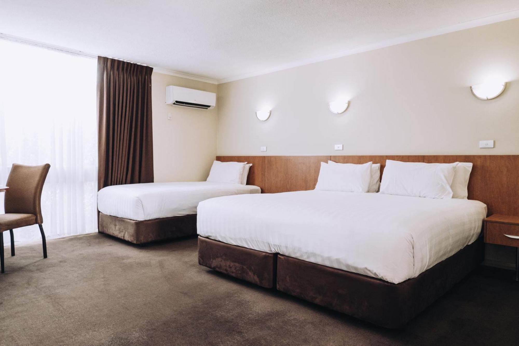 Best Western Chaffey Motor Inn Милдьюра Номер фото